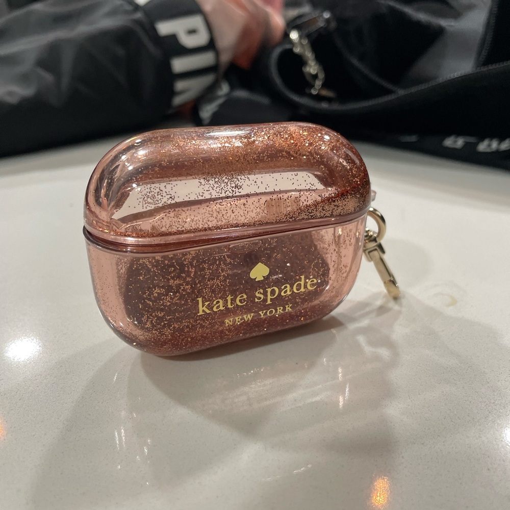 💖💖💖Kate spade airpod pro case and free VS pink tote with purchase💖💖💖